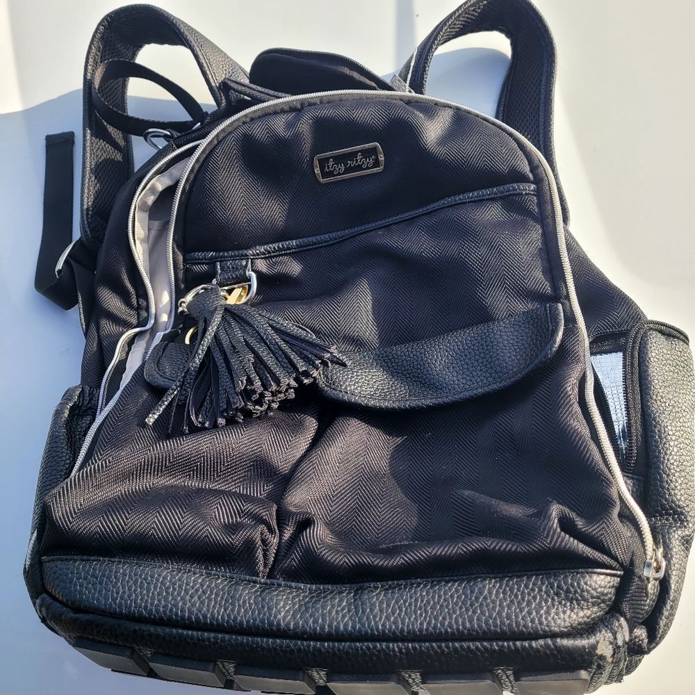 Itsy Ritzy Diaper bag used